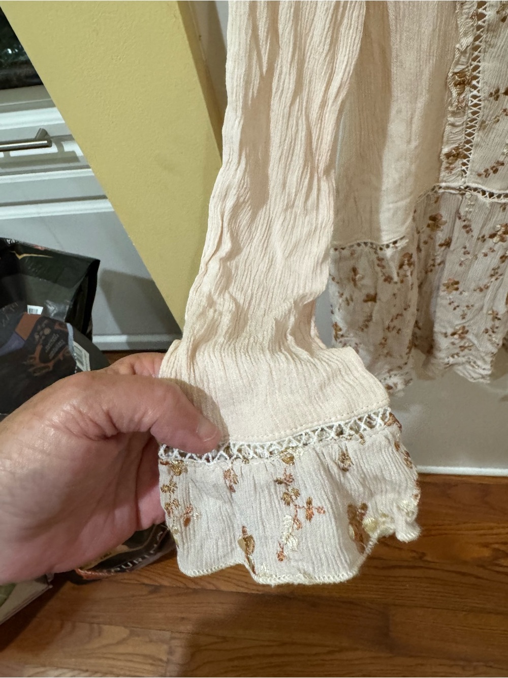 POL Cream Floral Lace-Trim Boho Peasant Blouse - Picture 9 of 9